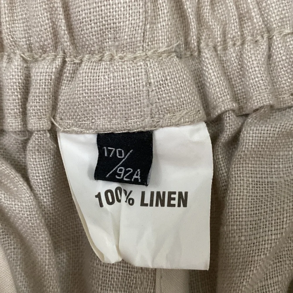 cropped linen pants - Picture 2 of 2